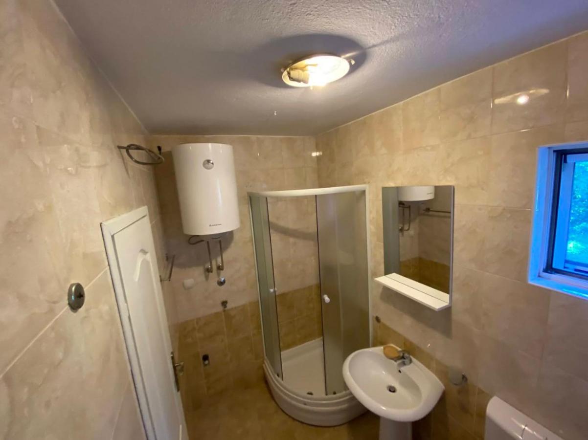 Petkovic Accommodation Tivat Exterior foto